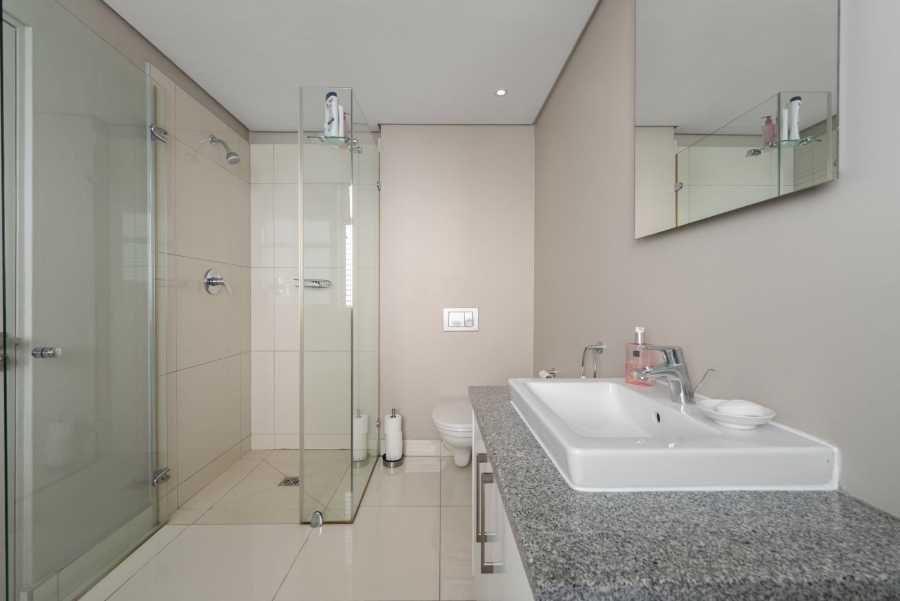 2 Bedroom Property for Sale in Green Point Western Cape
